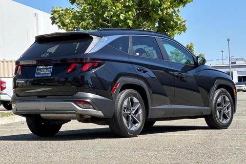 Phantom Black 2025 Hyundai TUCSON SEL