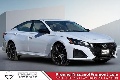 2023 Nissan Altima 2.5 SR