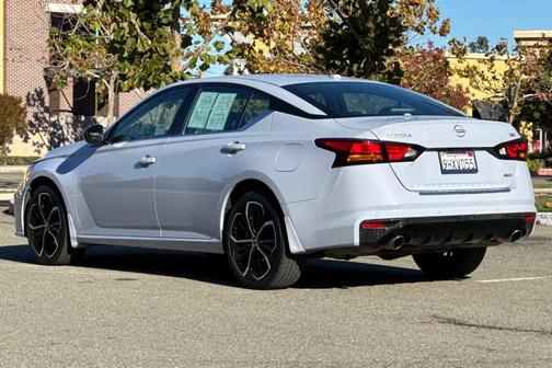 2023 Nissan Altima 2.5 SR