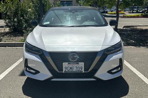 White 2023 Nissan Sentra SR