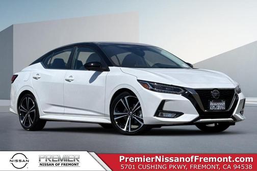 White 2023 Nissan Sentra SR