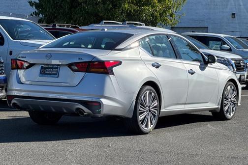 2025 Nissan Altima SL