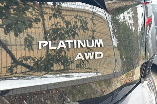 2024 Nissan Rogue Platinum