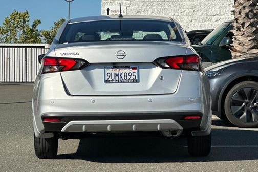 Brilliant Silver Metallic 2025 Nissan Versa S