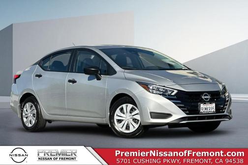 Brilliant Silver Metallic 2025 Nissan Versa S