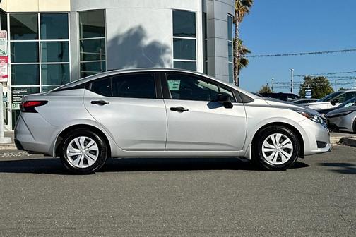 Brilliant Silver Metallic 2025 Nissan Versa S