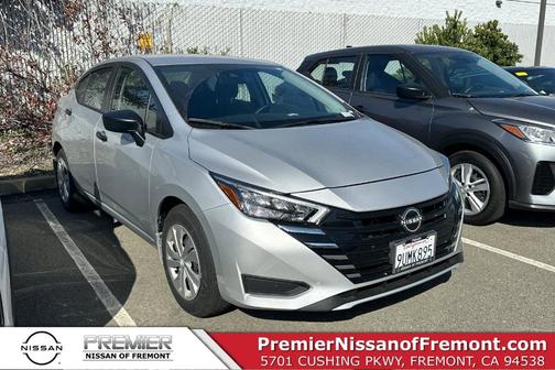 Brilliant Silver Metallic 2025 Nissan Versa S