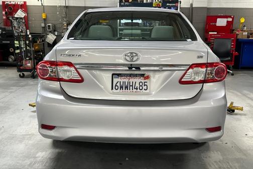 2012 Toyota Corolla LE