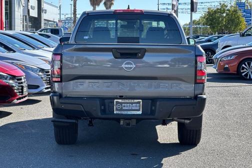 2026 Nissan Frontier S