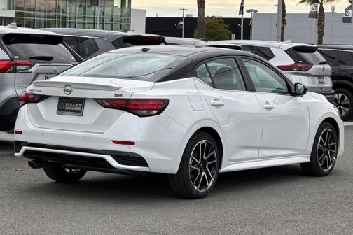 2025 Nissan Sentra SR