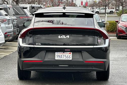 2024 Kia EV6 Light