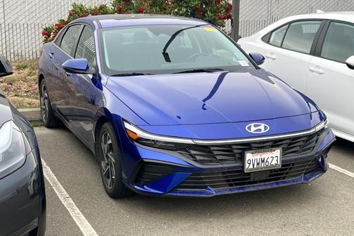 2025 Hyundai ELANTRA HEV Limited