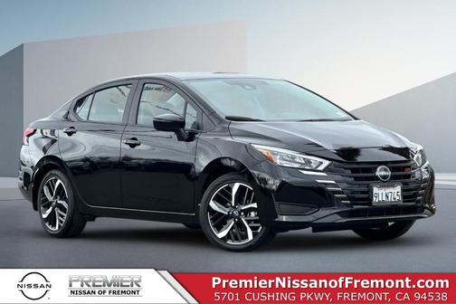 Black 2024 Nissan Versa 1.6 SR