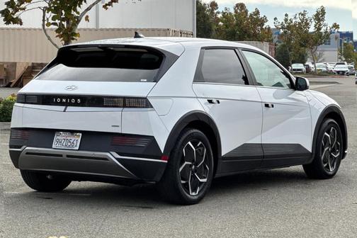 2023 Hyundai IONIQ 5 SEL