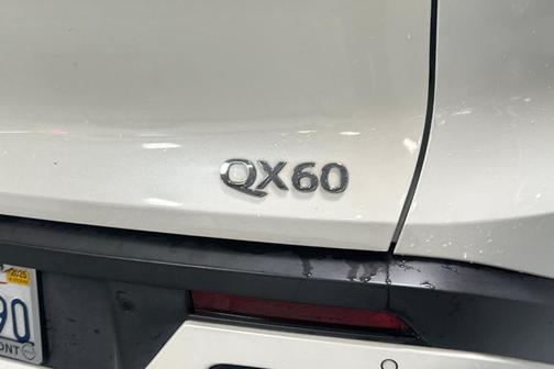 Majestic White 2023 INFINITI QX60 Luxe