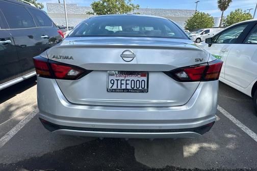 Brilliant Silver Metallic 2023 Nissan Altima 2.5 SV