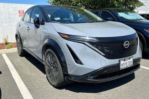 Boulder Gray Pearl 2023 Nissan ARIYA PLATINUM+