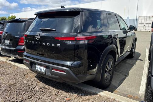 Black 2023 Nissan Pathfinder S