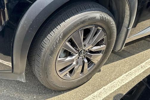 Black 2023 Nissan Pathfinder S