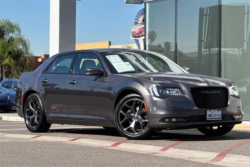 2021 Chrysler 300 S