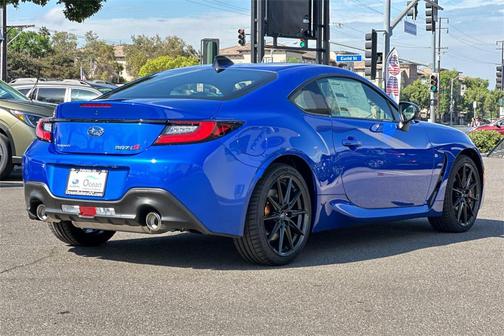 2025 Subaru BRZ tS