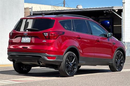2019 Ford Escape SE