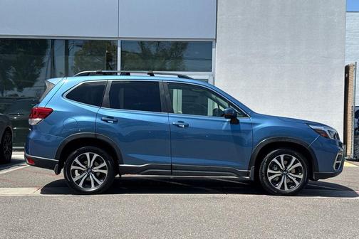 Horizon Blue Pearl 2019 Subaru Forester Limited