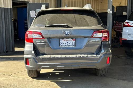 2018 Subaru Outback 2.5i Limited