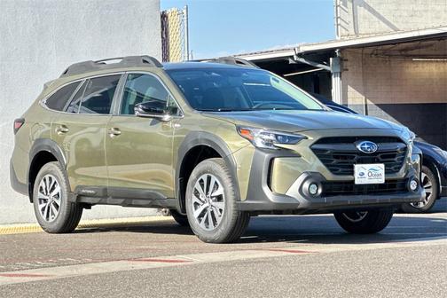 2025 Subaru Outback Premium