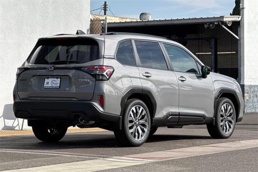 2025 Subaru Forester Touring