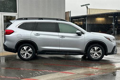 2024 Subaru Ascent Premium 7-Passenger