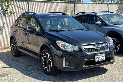 Crystal Black Silica 2016 Subaru Crosstrek 2.0i Limited