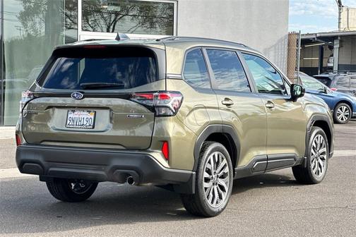 2025 Subaru Forester Touring