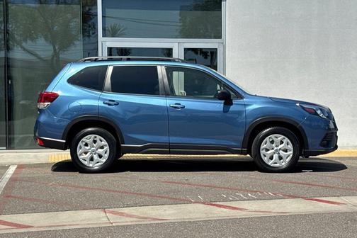 Horizon Blue Pearl 2024 Subaru Forester Base