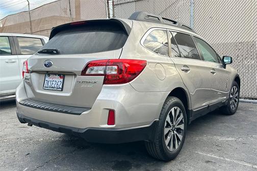 2015 Subaru Outback 2.5i Limited