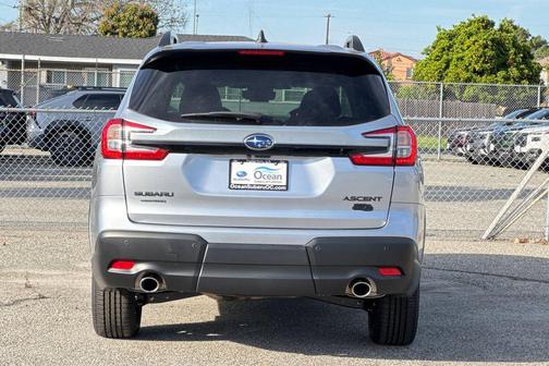 Ice Silver Metallic 2026 Subaru Ascent Onyx Edition Touring 7-Passenger