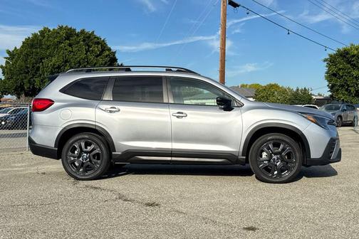 Ice Silver Metallic 2026 Subaru Ascent Onyx Edition Touring 7-Passenger