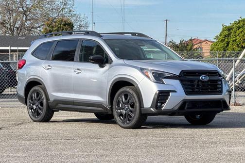 Ice Silver Metallic 2026 Subaru Ascent Onyx Edition Touring 7-Passenger