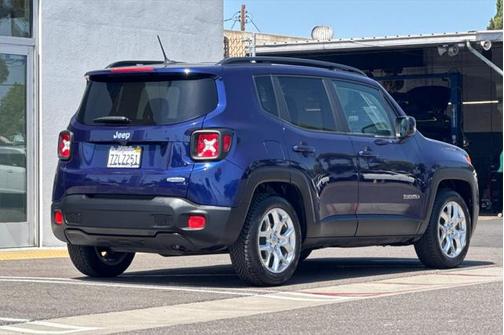2017 Jeep Renegade Latitude