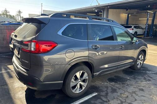 2024 Subaru Ascent Premium 7-Passenger