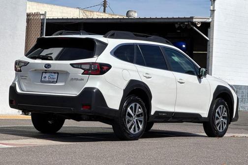 2025 Subaru Outback Premium