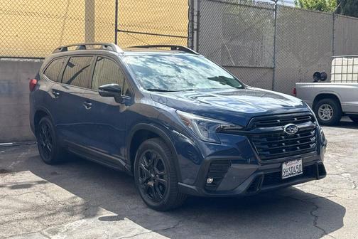 Cosmic Blue Pearl 2023 Subaru Ascent Onyx Edition 7-Passenger