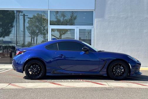 Trueno Blue 2023 Toyota GR86 Premium