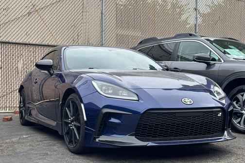 Trueno Blue 2023 Toyota GR86 Premium