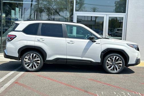White Pearl 2026 Subaru Forester Hybrid Touring