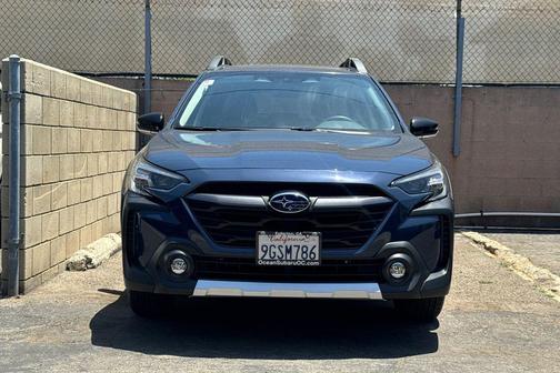 Cosmic Blue Pearl 2024 Subaru Outback Limited