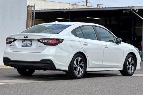 2025 Subaru Legacy Premium