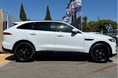 2018 Jaguar F-PACE 35t Prestige