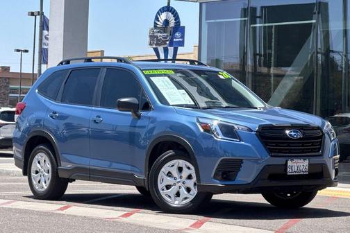 Horizon Blue Pearl 2024 Subaru Forester Base