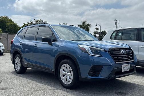 Horizon Blue 2024 Subaru Forester Base